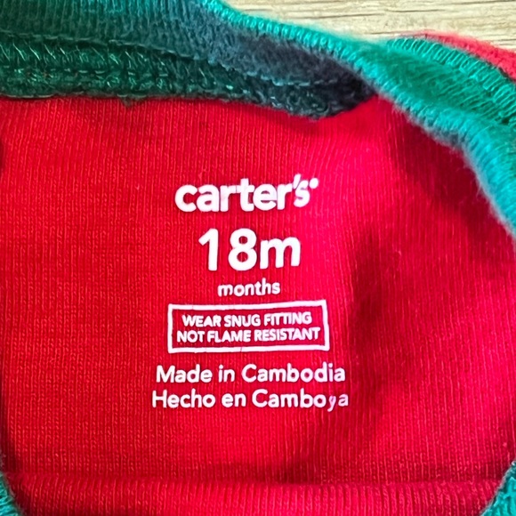 Carter’s Santa Little Helper Pajamas, size 18m, red and green - Picture 3 of 5